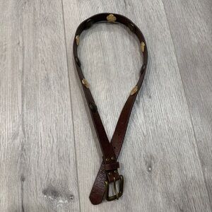 Stylish Brown Belt with Gold Details